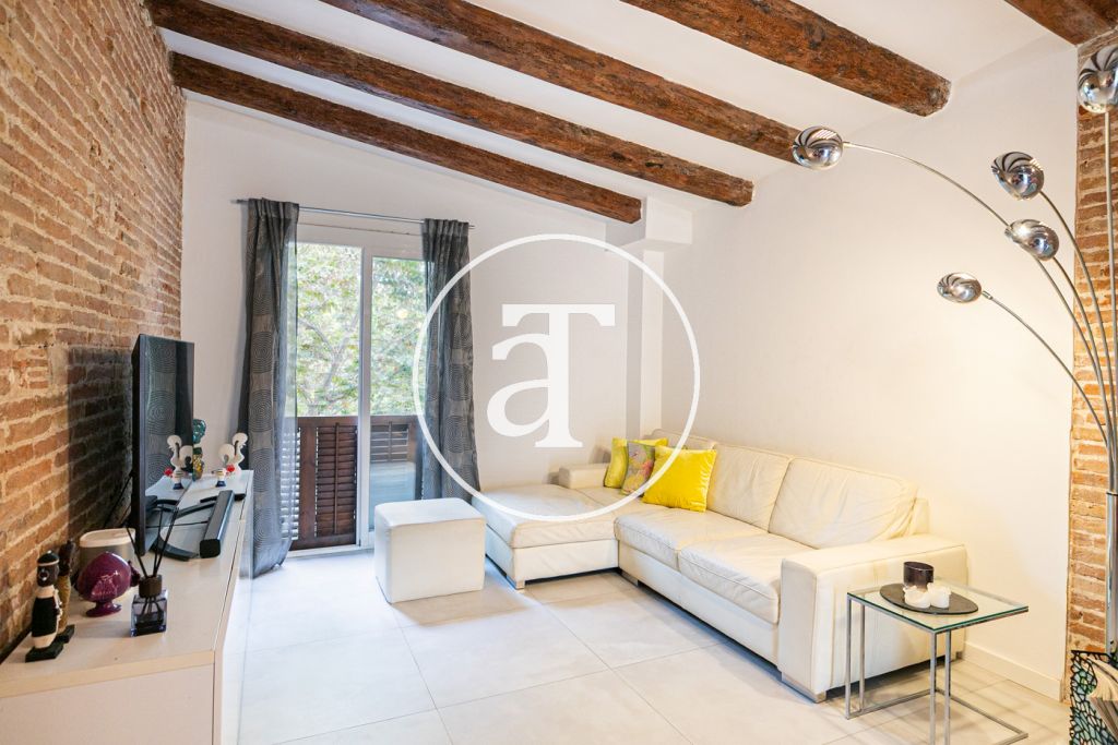 Piso de alquiler temporal de 1 habitación con balcón y 1 baño en Ciutat Vella