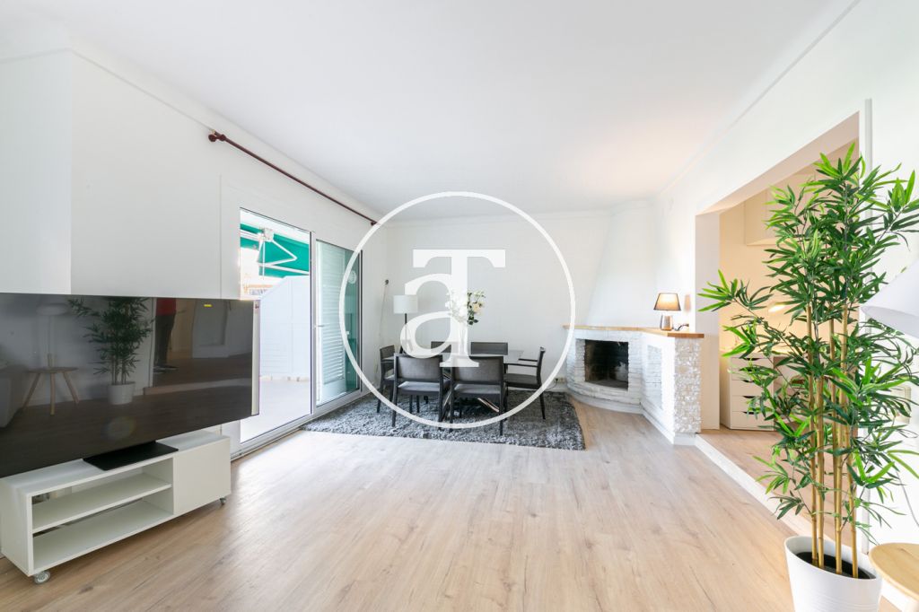 Luxury 4 bedroom apartment for temporary rental with 2 communal pools, sports area and social club in Pedralbes 4