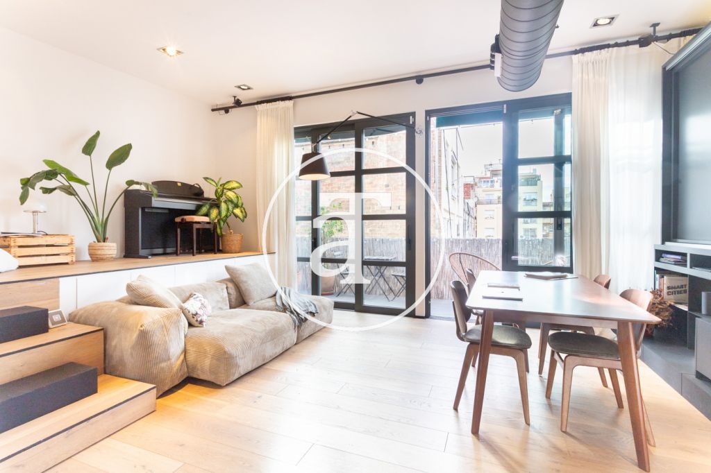 Monthly rental apartment with 1 bedroom suite with balcony in the Eixample