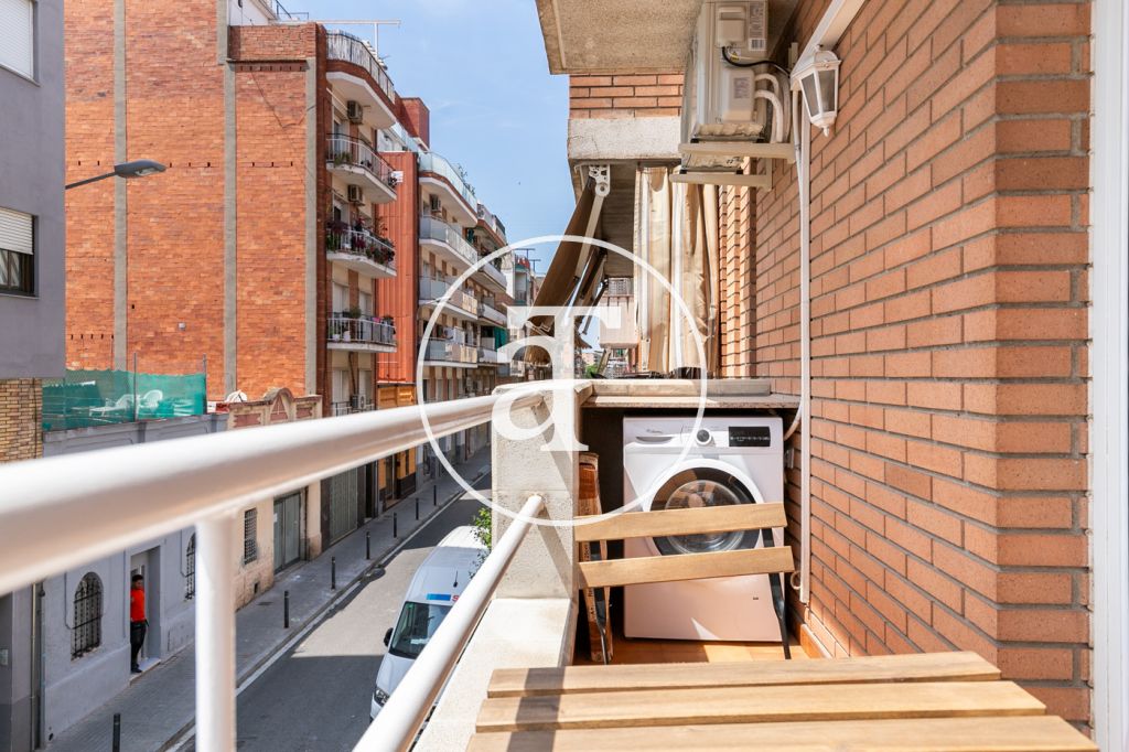 Monthly rental apartment with 3 bedrooms in Hospitalet 12