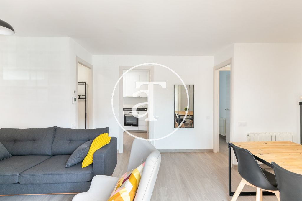 Monthly rental apartment with 3 bedrooms in Hospitalet 9