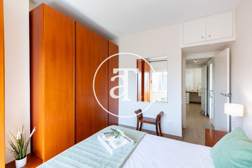 Monthly rental apartment with 2 bedrooms, 1 bathroom, study and terrace with views next to the Gran Via 2 shopping center 29