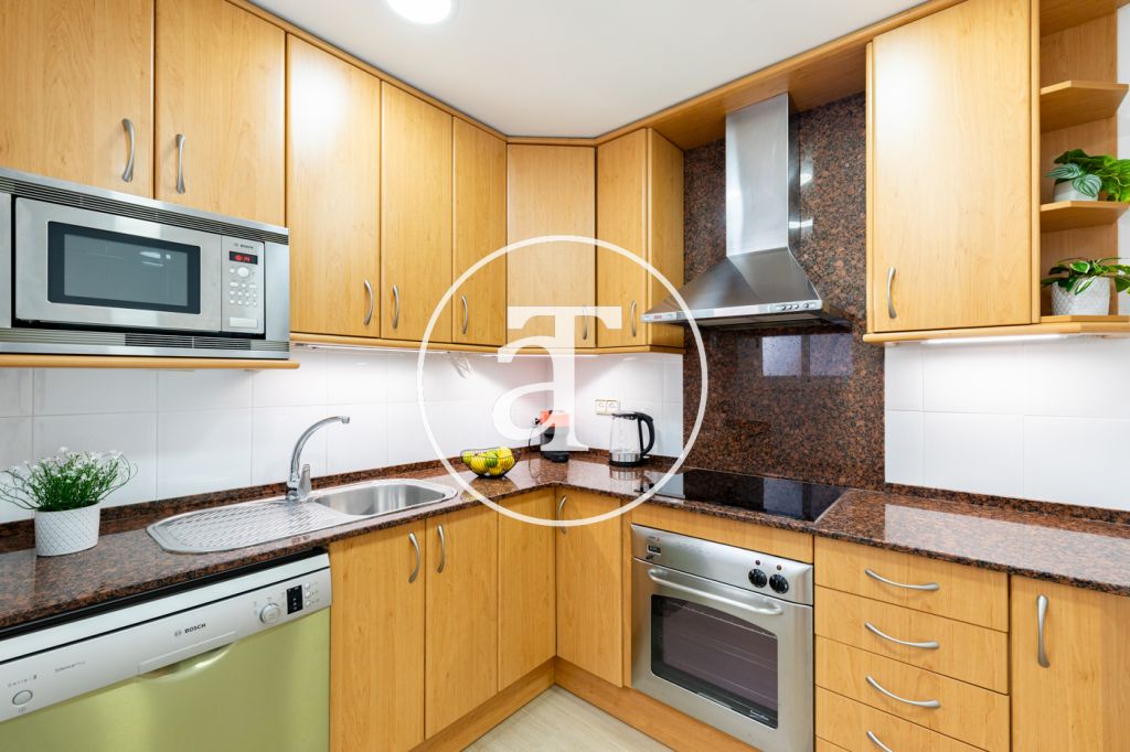 Monthly rental apartment with 2 bedrooms, 1 bathroom, study and terrace with views next to the Gran Via 2 shopping center 20