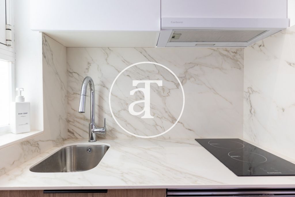 Monthly rental Penthouse loft with 1 bathroom and large private terrace in Sarrià - Sant Gervasi 16