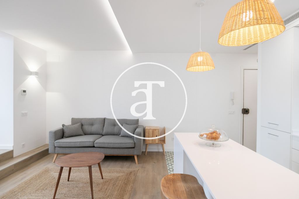 Appartement en location temporaire avec 3 chambres doubles dans l'Eixample 2