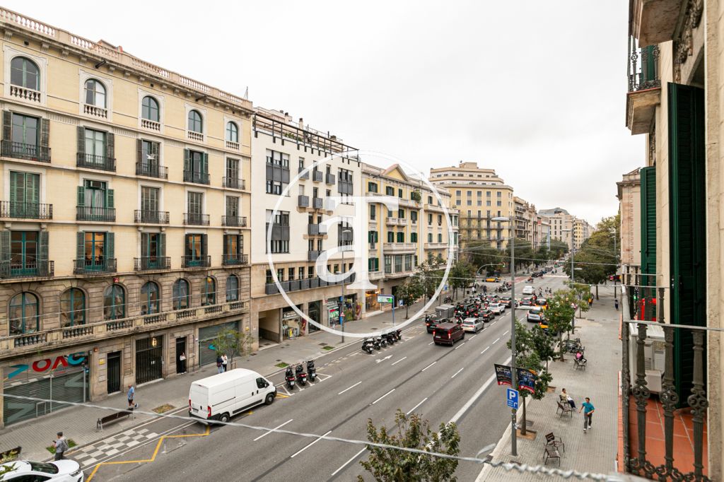 Monthly rental apartment with 1 double bedroom and terrace in Eixample 18