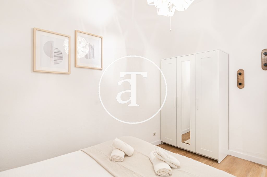 Monthly rental apartment with1 double bedroom in Carrer d'Aragó 16