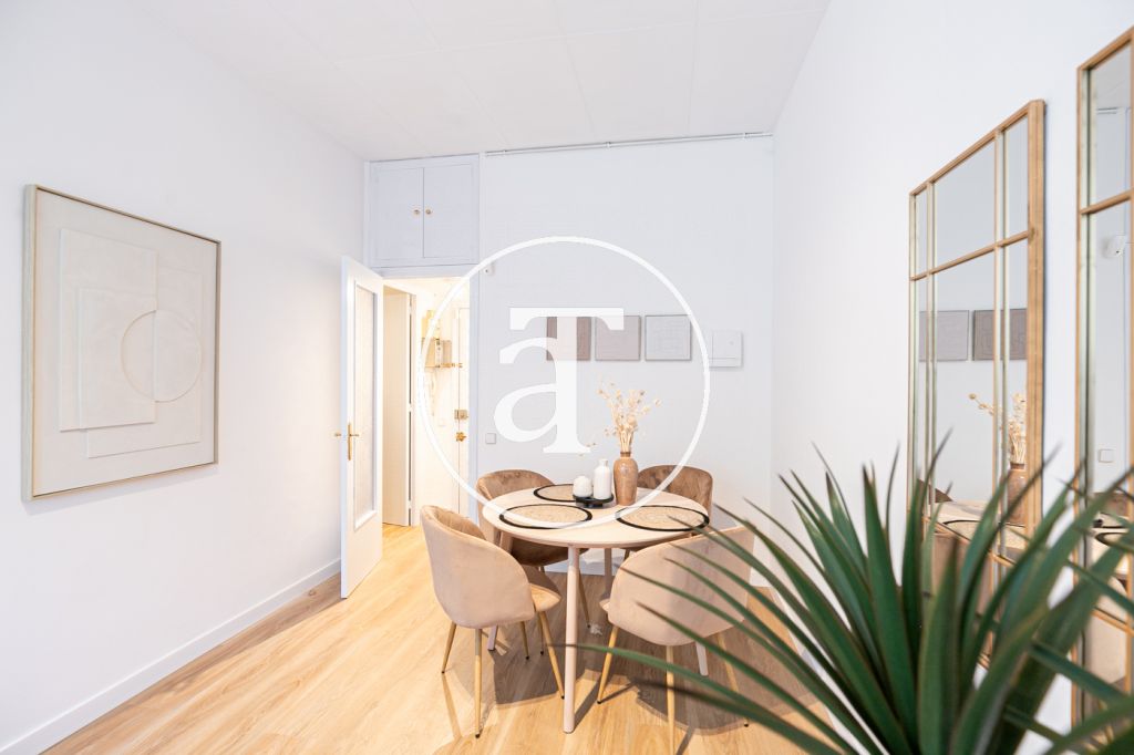 Monthly rental apartment with1 double bedroom in Carrer d'Aragó 8