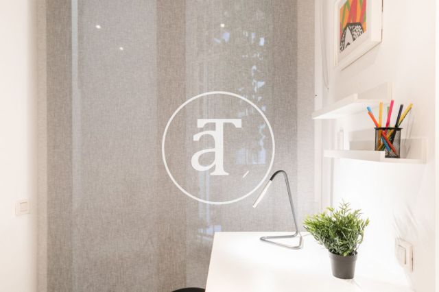 Appartement 1 chambre à louer pour une courte durée, à deux pas de la station de métro Urquinaona 25