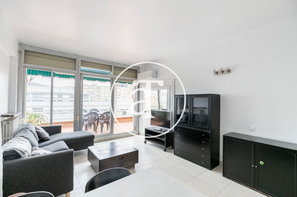 Monthly rental apartment with 3 bedrooms in Les Corts 4