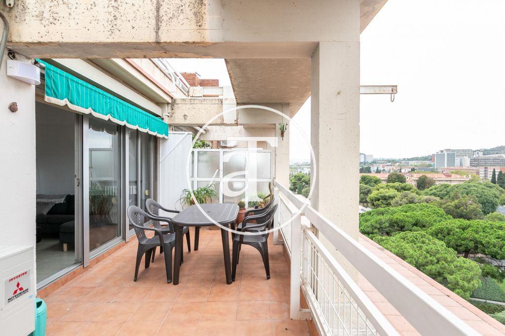 Monthly rental apartment with 3 bedrooms in Les Corts 10