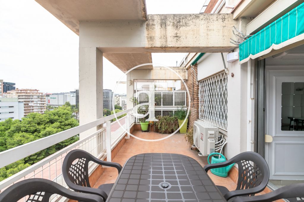 Monthly rental apartment with 3 bedrooms in Les Corts 8
