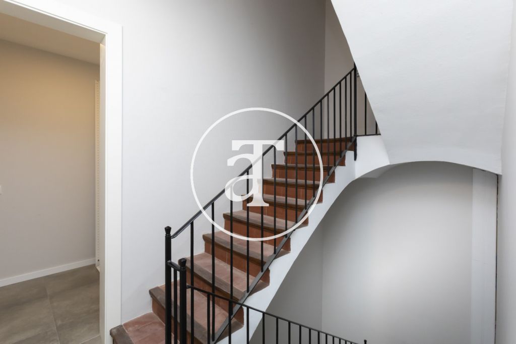 Monthly rental apartment with 2 bedrooms, and terrace Hospitalet de Llobregat 33