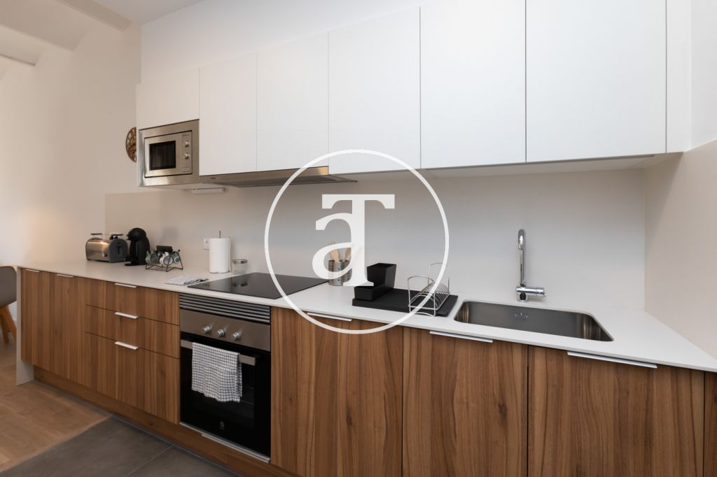 Monthly rental apartment with 2 bedrooms, and terrace Hospitalet de Llobregat 10