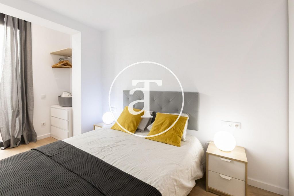 Monthly rental apartment with 2 bedrooms, and terrace Hospitalet de Llobregat 14