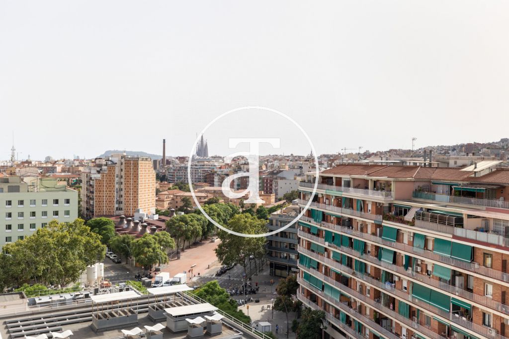 Appartement en location temporaire avec 2 chambres, bureau, 1 salle de bain et balcon à Sant Andreu 4