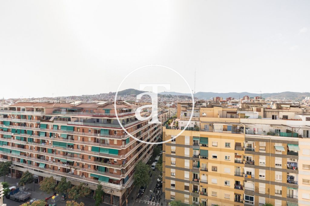 Appartement en location temporaire avec 2 chambres, bureau, 1 salle de bain et balcon à Sant Andreu 3