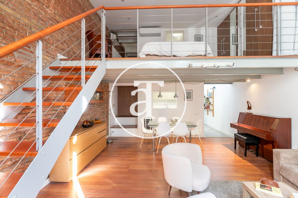 Dúplex de alquiler temporal de 1 habitación en Gran de Gracia 23