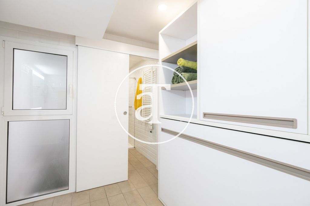 Dúplex de alquiler temporal de 1 habitación en Gran de Gracia 37