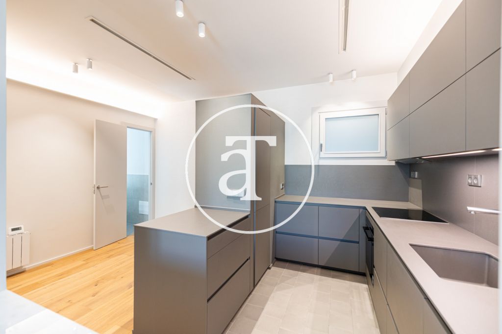 Appartement à louer avec 2 chambres, 2 salles de bains et balcon à Sarriá - Sant Gervasi 8