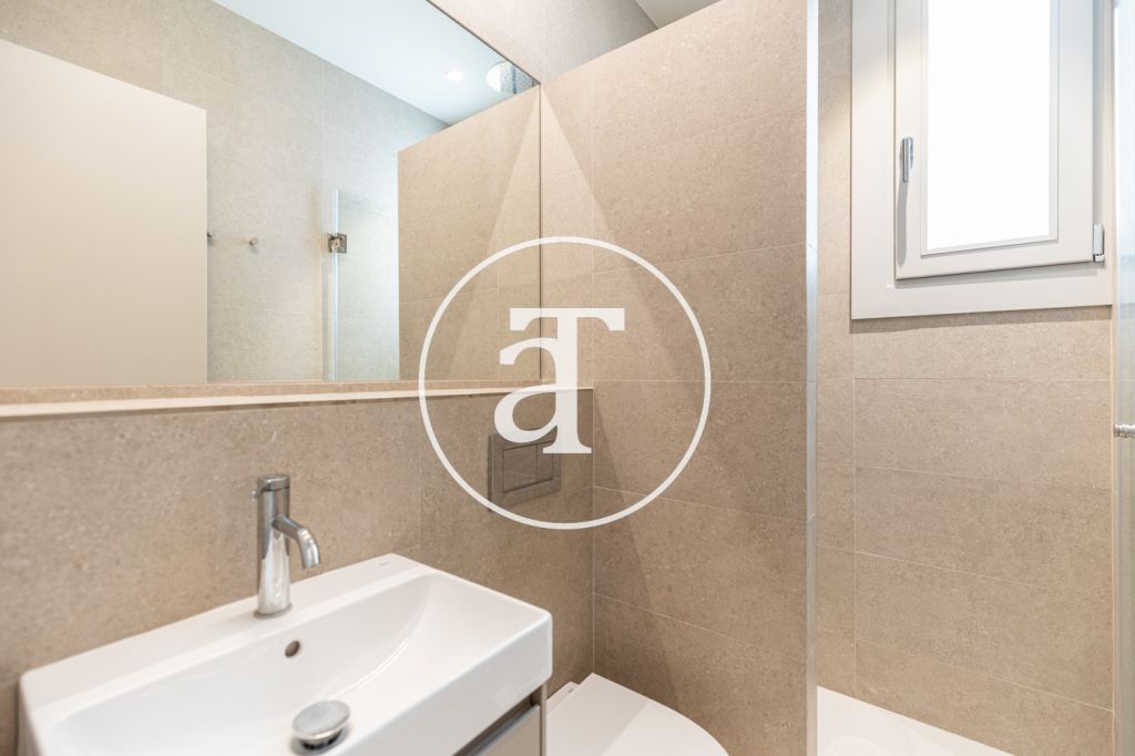 Appartement à louer avec 2 chambres, 2 salles de bains et balcon à Sarriá - Sant Gervasi 19