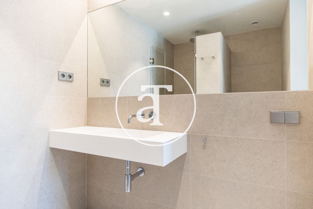 Appartement à louer avec 2 chambres, 2 salles de bains et balcon à Sarriá - Sant Gervasi 18