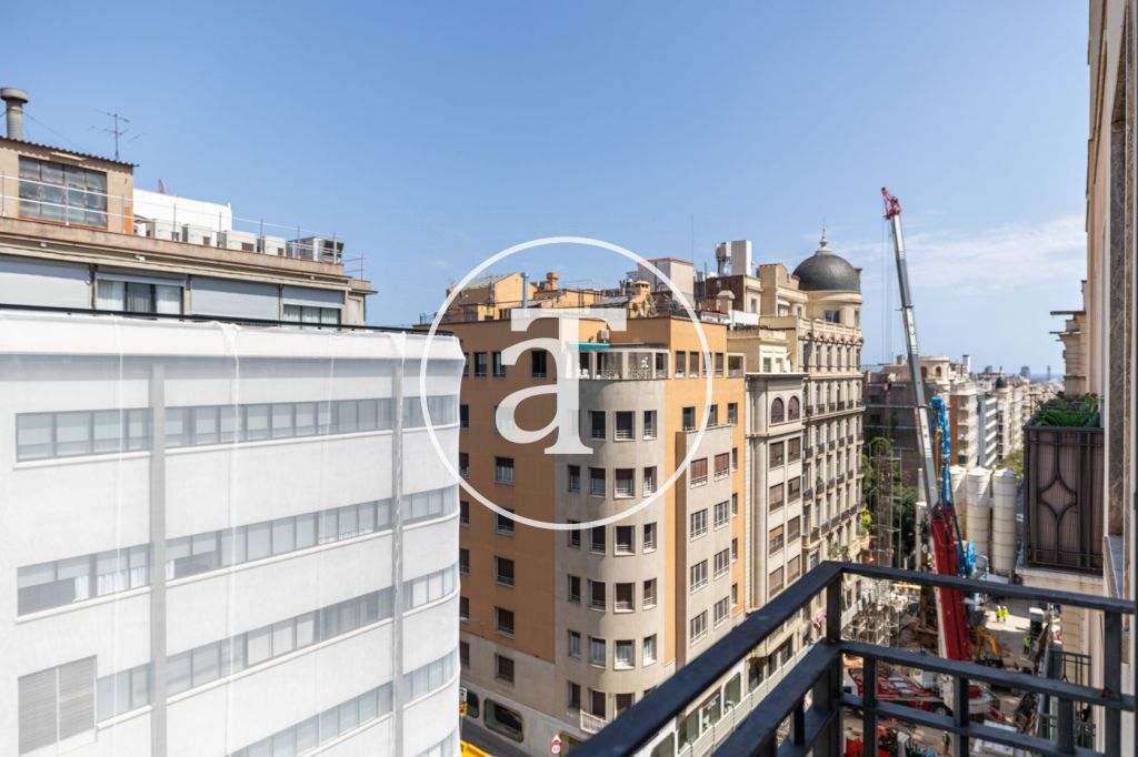 Appartement à louer avec 2 chambres, 2 salles de bains et balcon à Sarriá - Sant Gervasi 3
