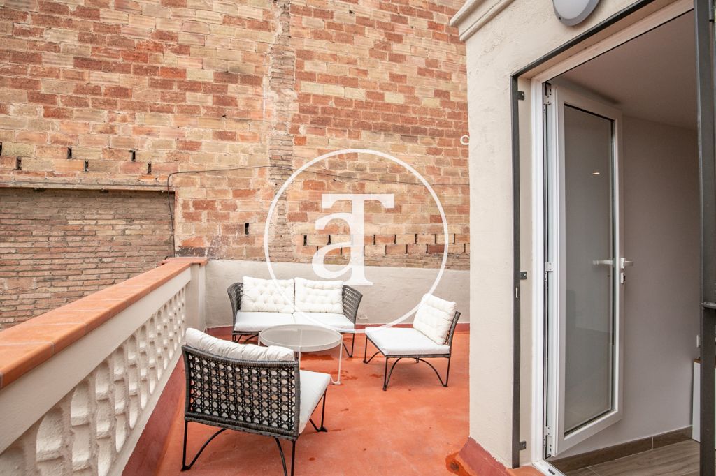 Monthly rental penthouse with 1 bedroom and amazing private terrace on Paseo Sant Joan 2