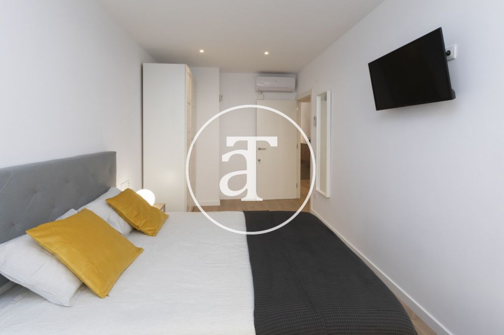 Temporary rental apartment with 2 bedrooms and terrace in Hospitalet de Llobregat 17
