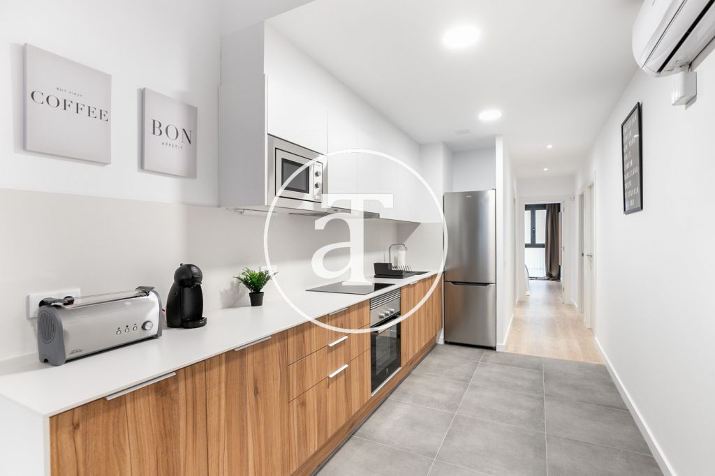 2-bedroom apartment for short-term rental in L'Hospitalet de Llobregat 11