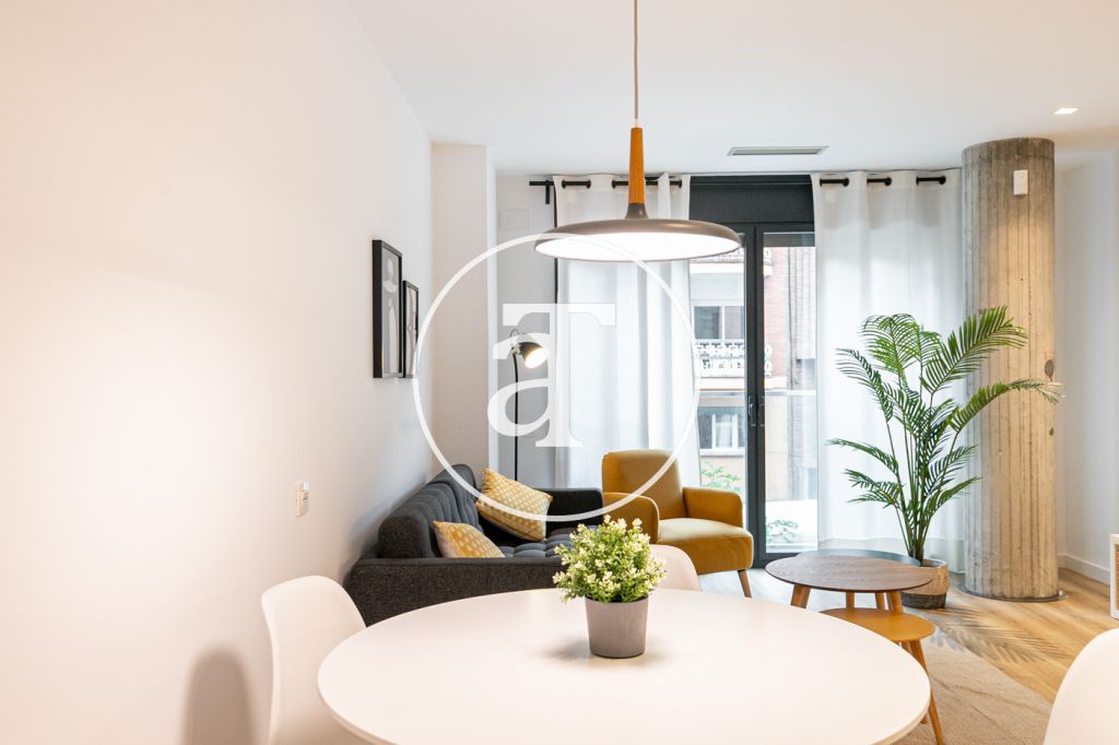 Monthly rental apartment with 2 double bedrooms in Barcelona
