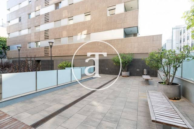 Location temporaire d'un appartement meublé avec terrasse à Barcelone 24