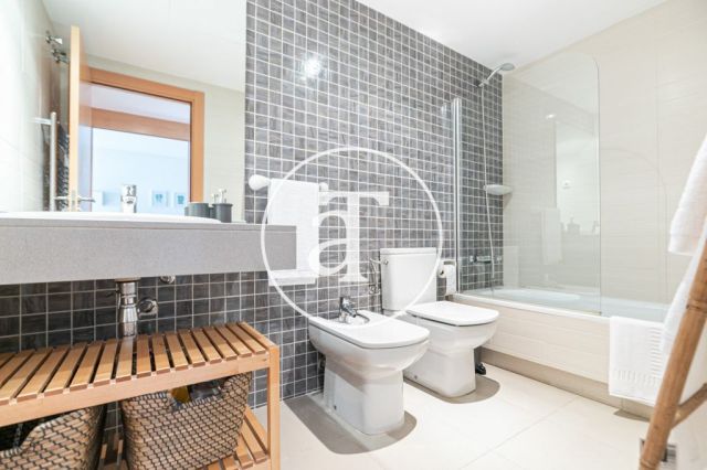 Location temporaire d'un appartement meublé avec terrasse à Barcelone 20