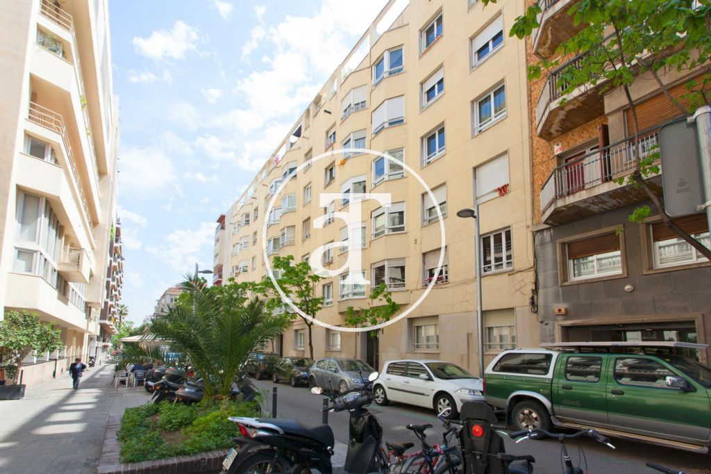 Modern and elegant apartment for rent in Sant Gervasi 31