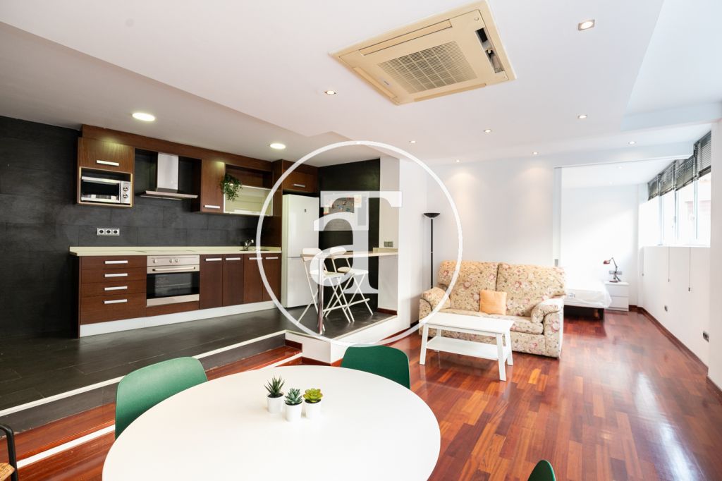 Precioso y elegante apartamento equipado en exclusiva zona residencial de Barcelona 1