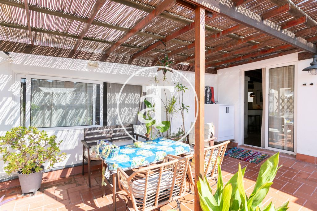 Appartement temporaire à louer avec 1 chambre, 1 salle de bain et terrasse à El Born 19