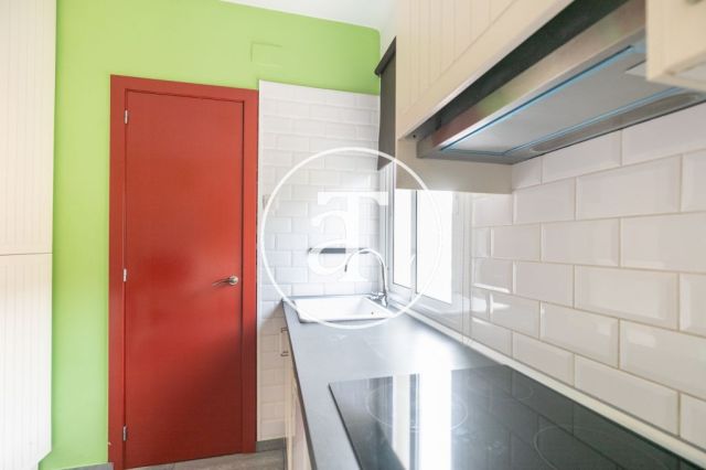 Piso de alquiler temporal de una habitación en Ciutat Vella 8