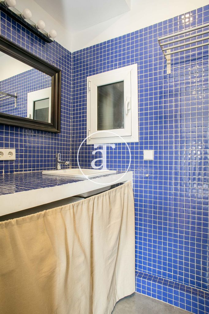 Monthly rental apartment with 1 bedroom near the Barceloneta beach 22