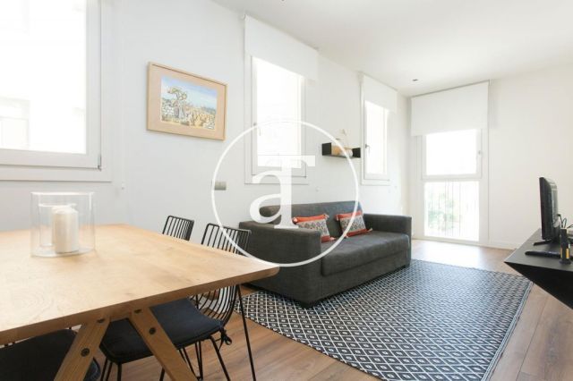 Piso de alquiler temporal de 2 habitaciones en Gracia 3