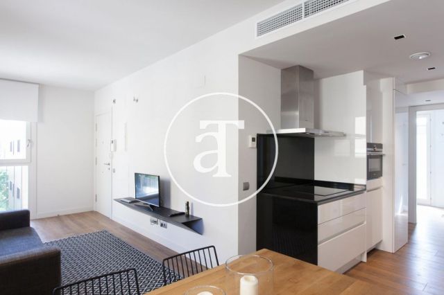 Piso de alquiler temporal de 2 habitaciones en Gracia 9