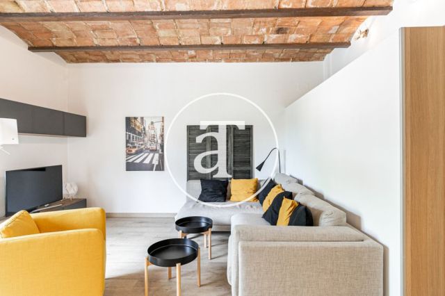 Studio à louer temporairement sur la Plaza Tetuán à Barcelone 2