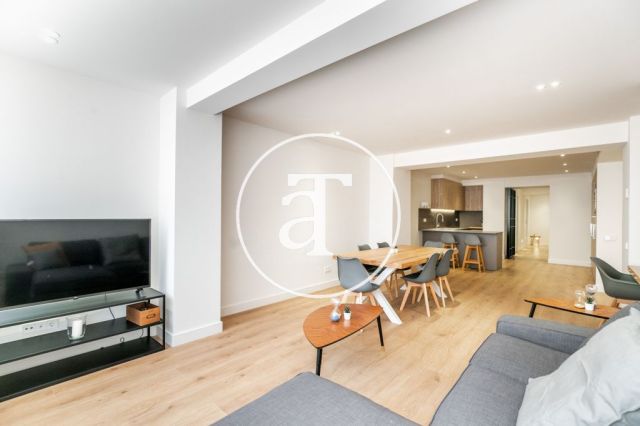 Apartamento de alquiler temporal de 3 habitaciones en Barcelona 2