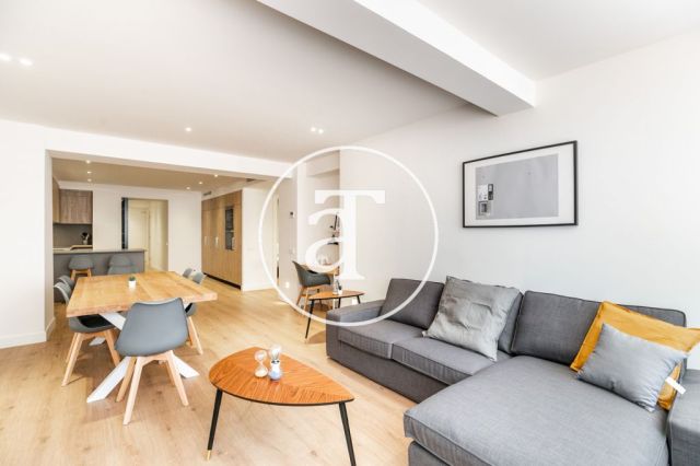 Apartamento de alquiler temporal de 3 habitaciones en Barcelona 1