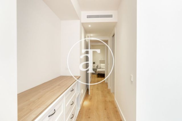 Apartamento de alquiler temporal de 3 habitaciones en Barcelona 11