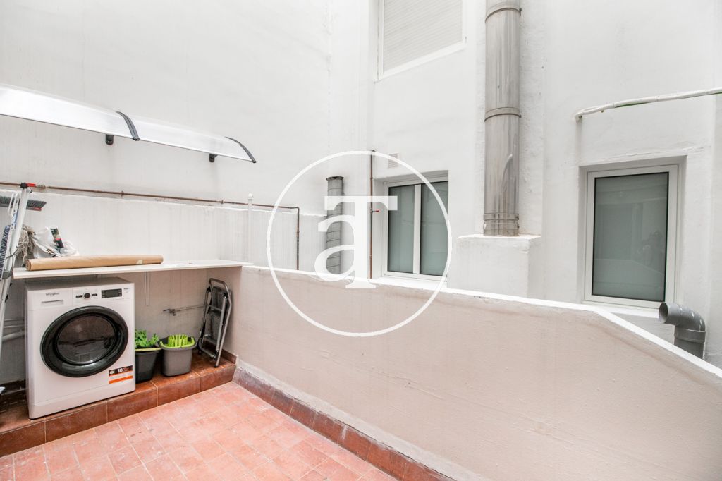 Monthly rental apartment with 2 bedrooms in Barcelona 24