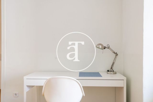 Monthly rental apartment with 2 bedrooms in Poblenou 18