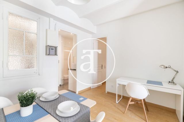 Monthly rental apartment with 2 bedrooms in Poblenou 8