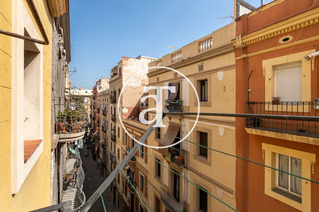 Furnished studio for monthly rental in Barcelona 22