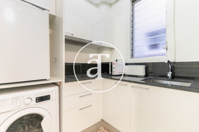 Appartement de 2 chambres à louer pour une courte durée à Poblenou 9