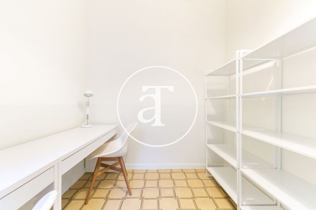 Appartement de 2 chambres à louer pour une courte durée à Poblenou 19